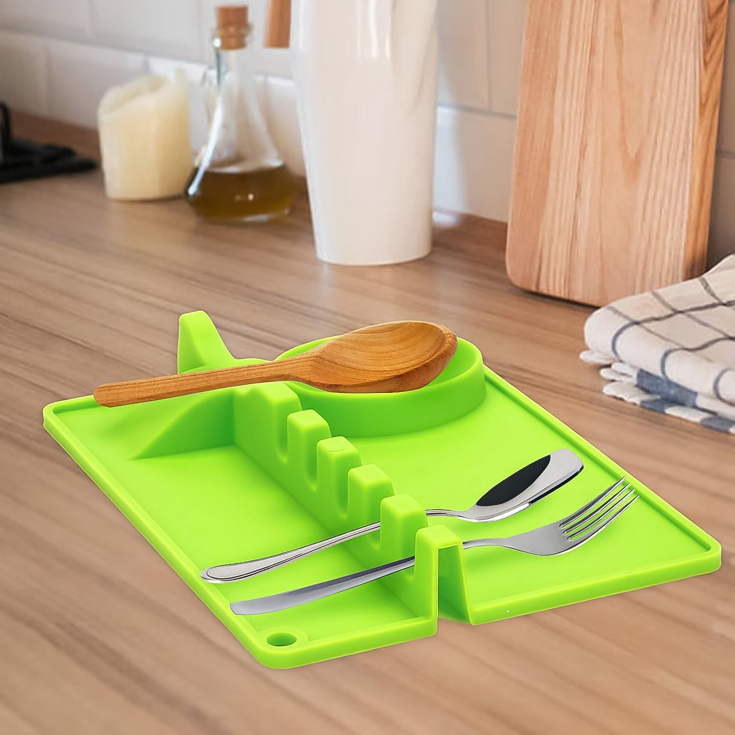 4-Slots Silicone Multifunctional Spoon Holders Fork Spatula Rack (1 Pc) 4-Slots Silicone Multifunctional Spoon Holders Fork Spatula Rack (1 Pc)